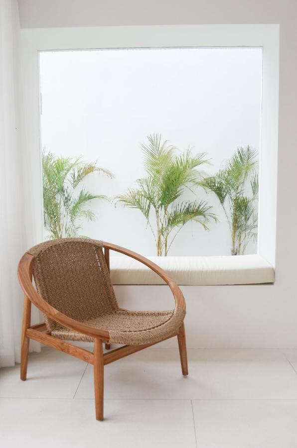 Villa Poppy Bumbak Canggu Esterno foto