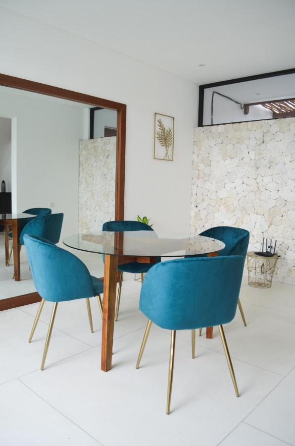 Villa Poppy Bumbak Canggu Esterno foto