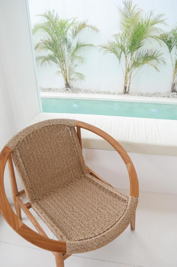 Villa Poppy Bumbak Canggu Esterno foto