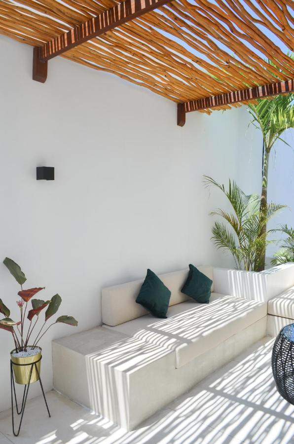 Villa Poppy Bumbak Canggu Esterno foto