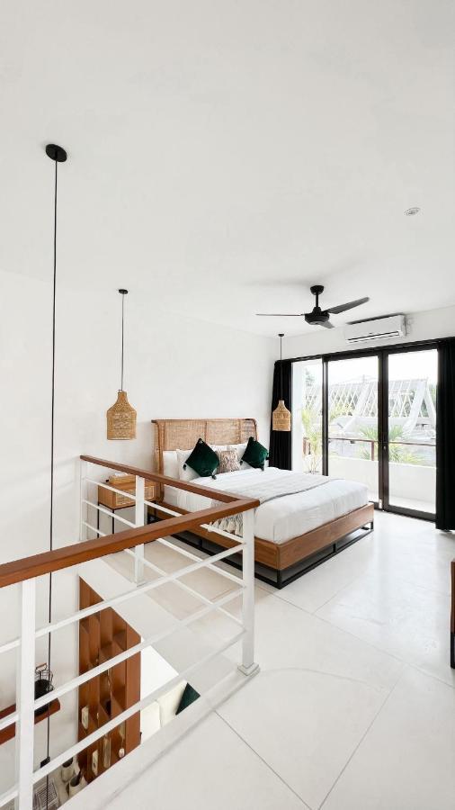 Villa Poppy Bumbak Canggu Esterno foto
